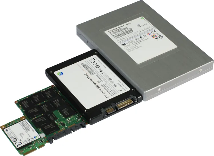 HP W6Q77AV internal solid state drive