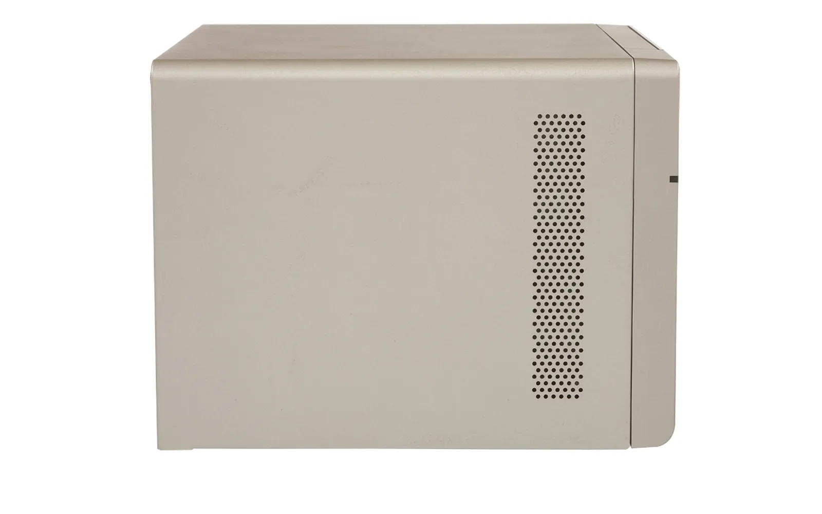 QNAP TVS-663-4G – slika 5