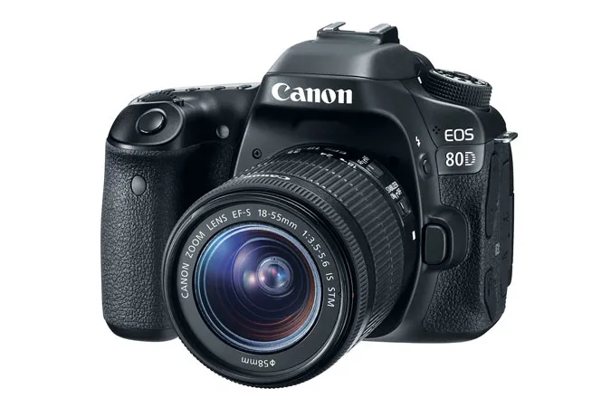 Canon EOS 80D + EF-S 18-55 IS STM – slika 2