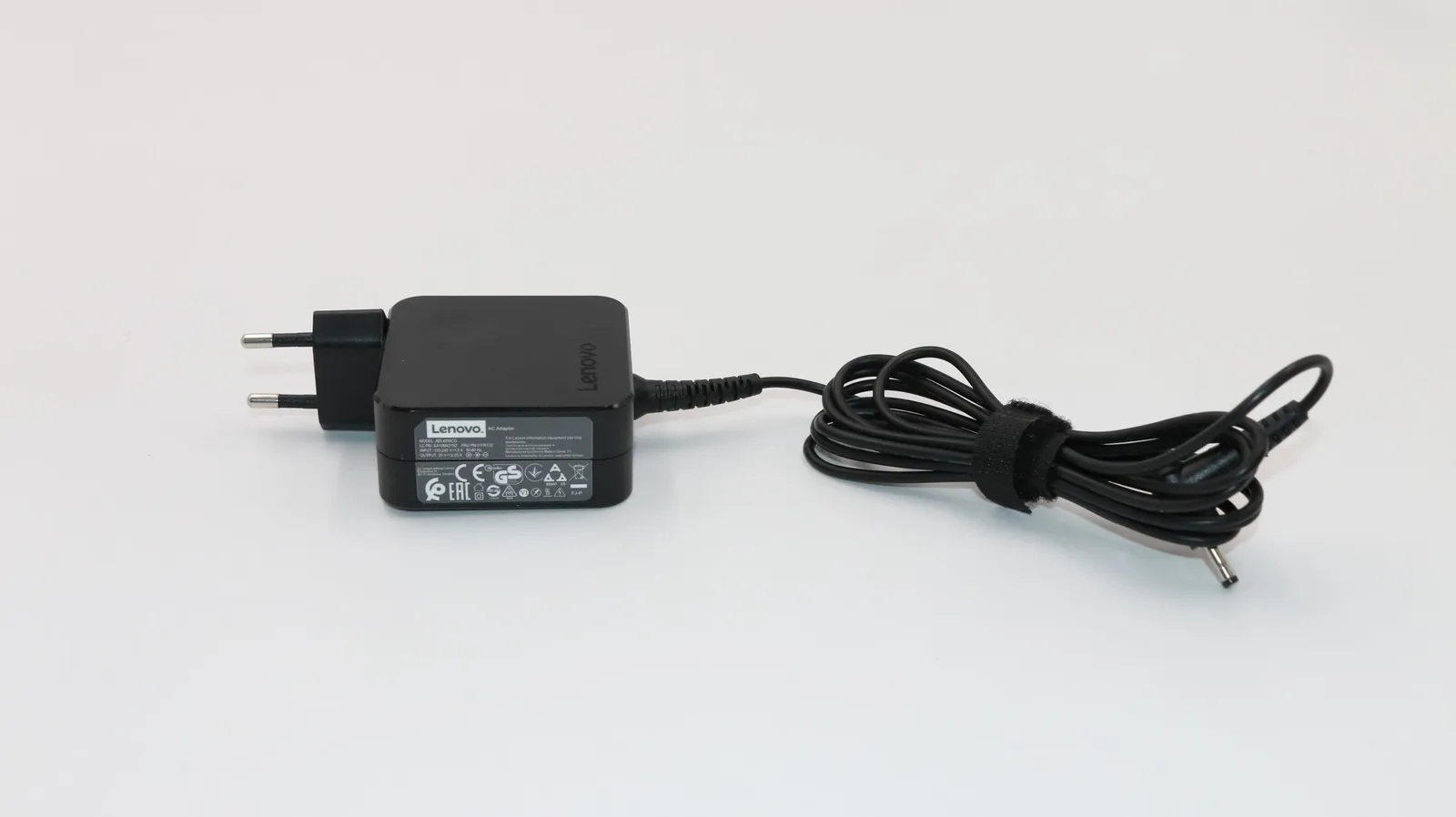 Lenovo 01FR133 power adapter/inverter – slika 3