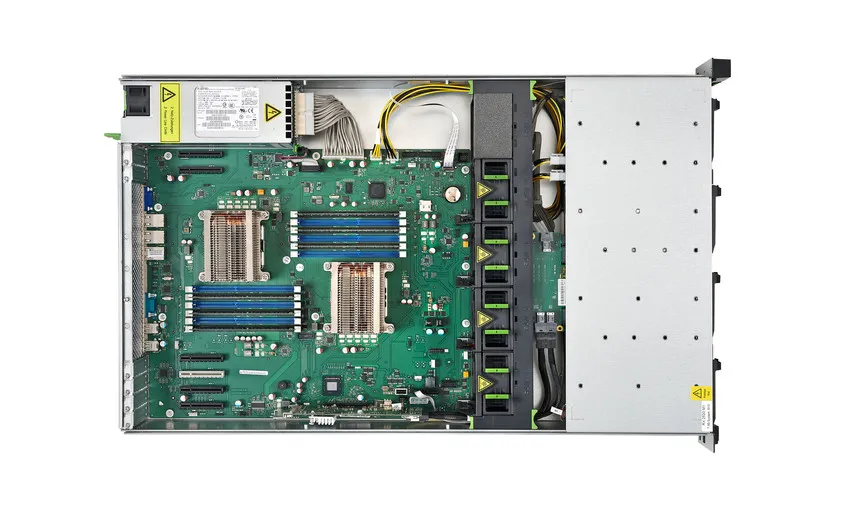 Fujitsu PRIMEPOWER RX2520 M1 server – slika 3
