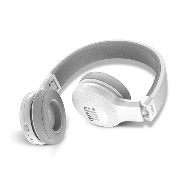 JBL E45BT – slika 8