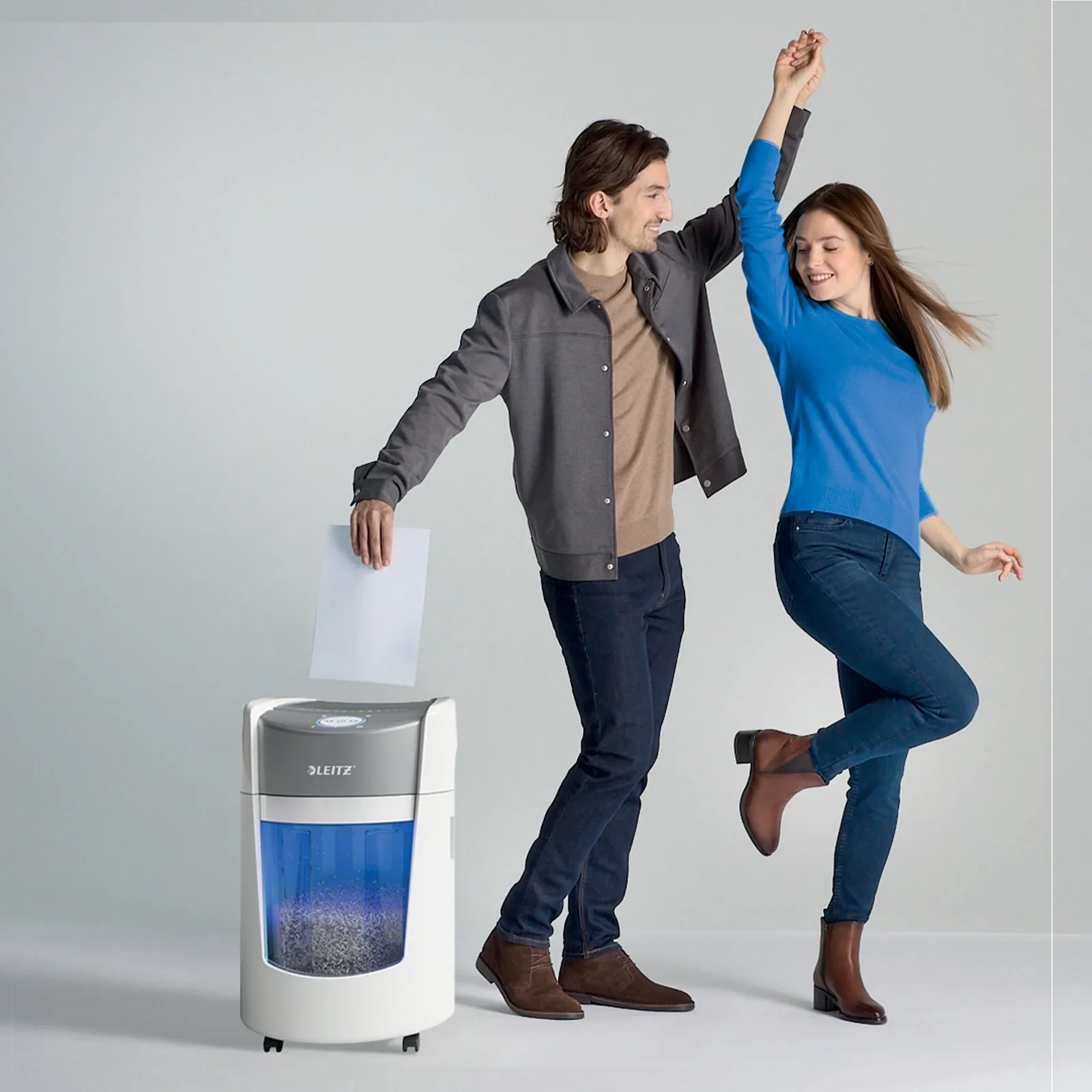 Leitz IQ OptiMax Small Office 350 paper shredder – slika 14