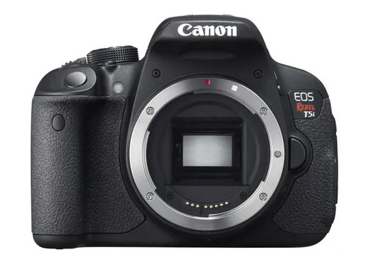 Canon EOS Rebel T5i + EF40mm f/2.8 ST