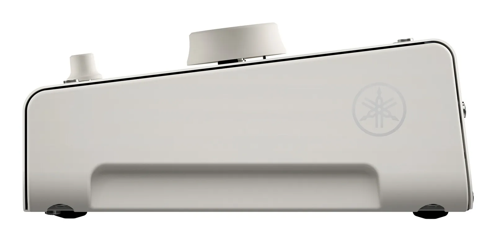Yamaha URX44W – slika 6