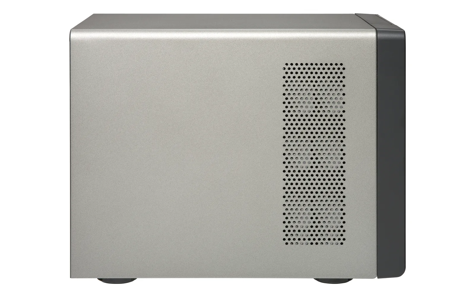 QNAP TVS-882ST3 – slika 3