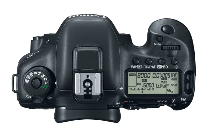 Canon EOS 7D Mark II + 64GB SDXC