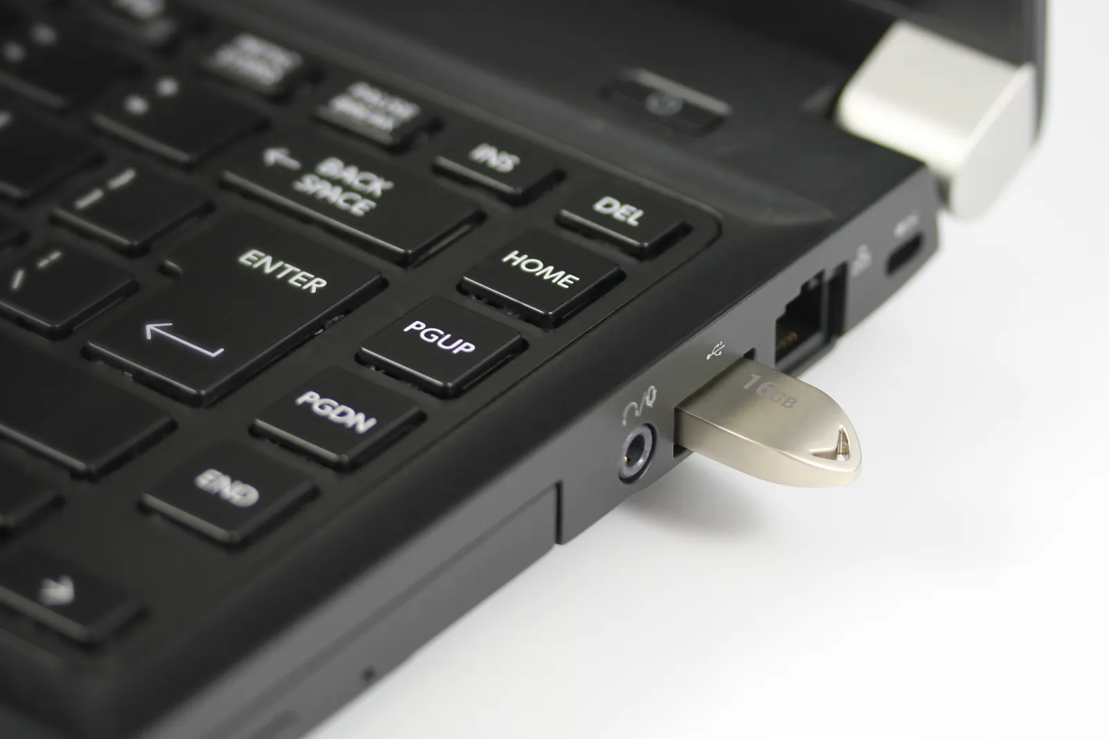 Goodram UEA2 USB flash drive – slika 9