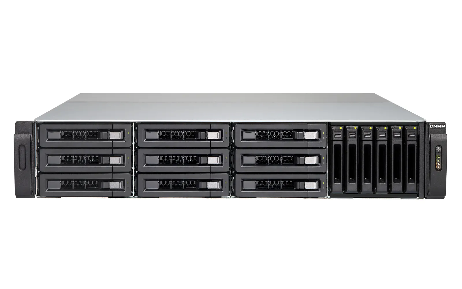 QNAP TVS-1582TU