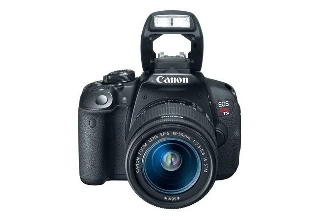 Canon EOS Rebel T5i + EF-S 18-55mm + Ultra 3 Lens Bundle + Flash