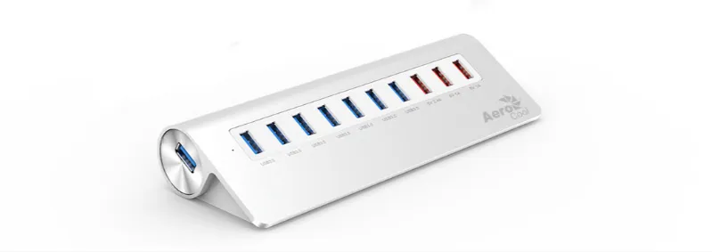 Aerocool ACAH-R3A0000-31 interface hub