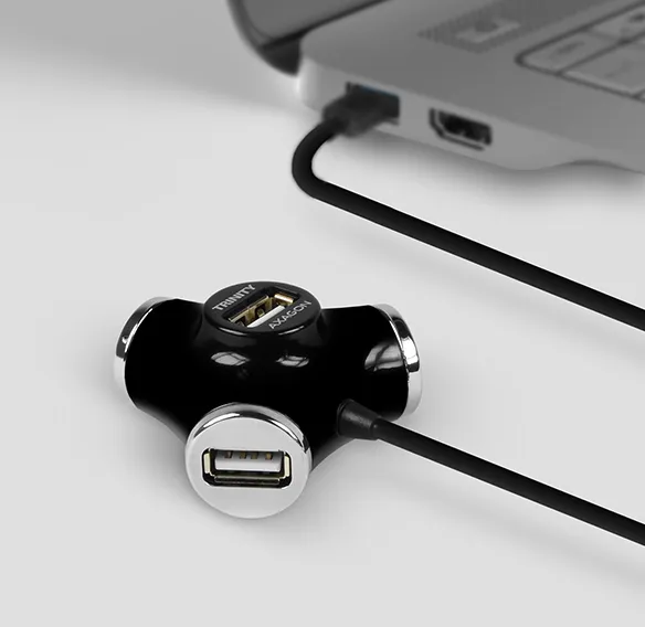 Axagon HUE-X3B interface hub – slika 2