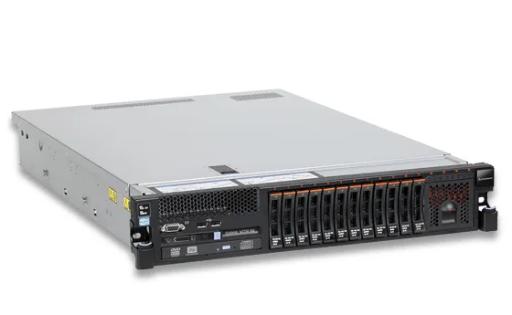 Lenovo System x x3750 M4 server