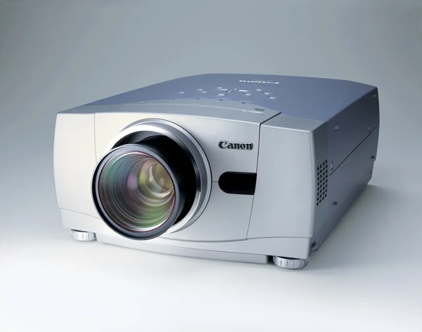 Canon LV -7565F data projector