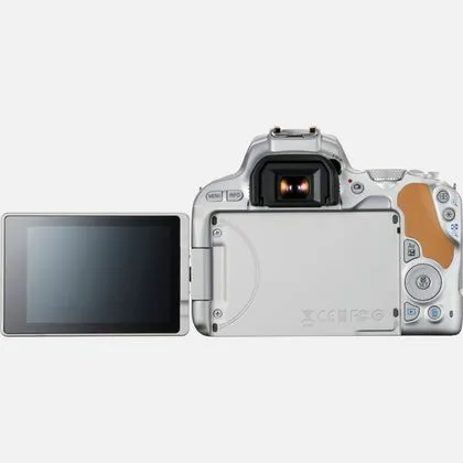 Canon EOS 200D + 18-55 IS STM – slika 7