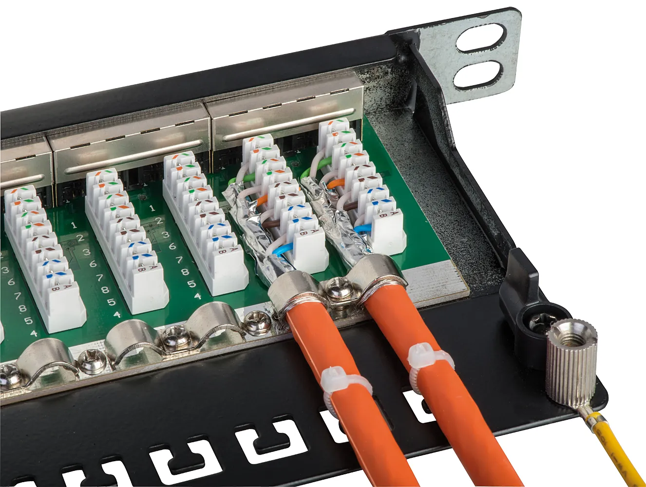 Lindy 25884 patch panel – slika 2
