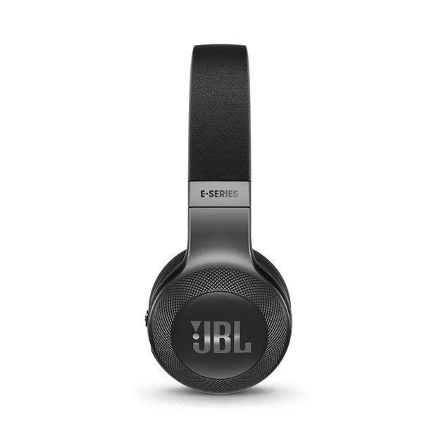 JBL E45BT – slika 9