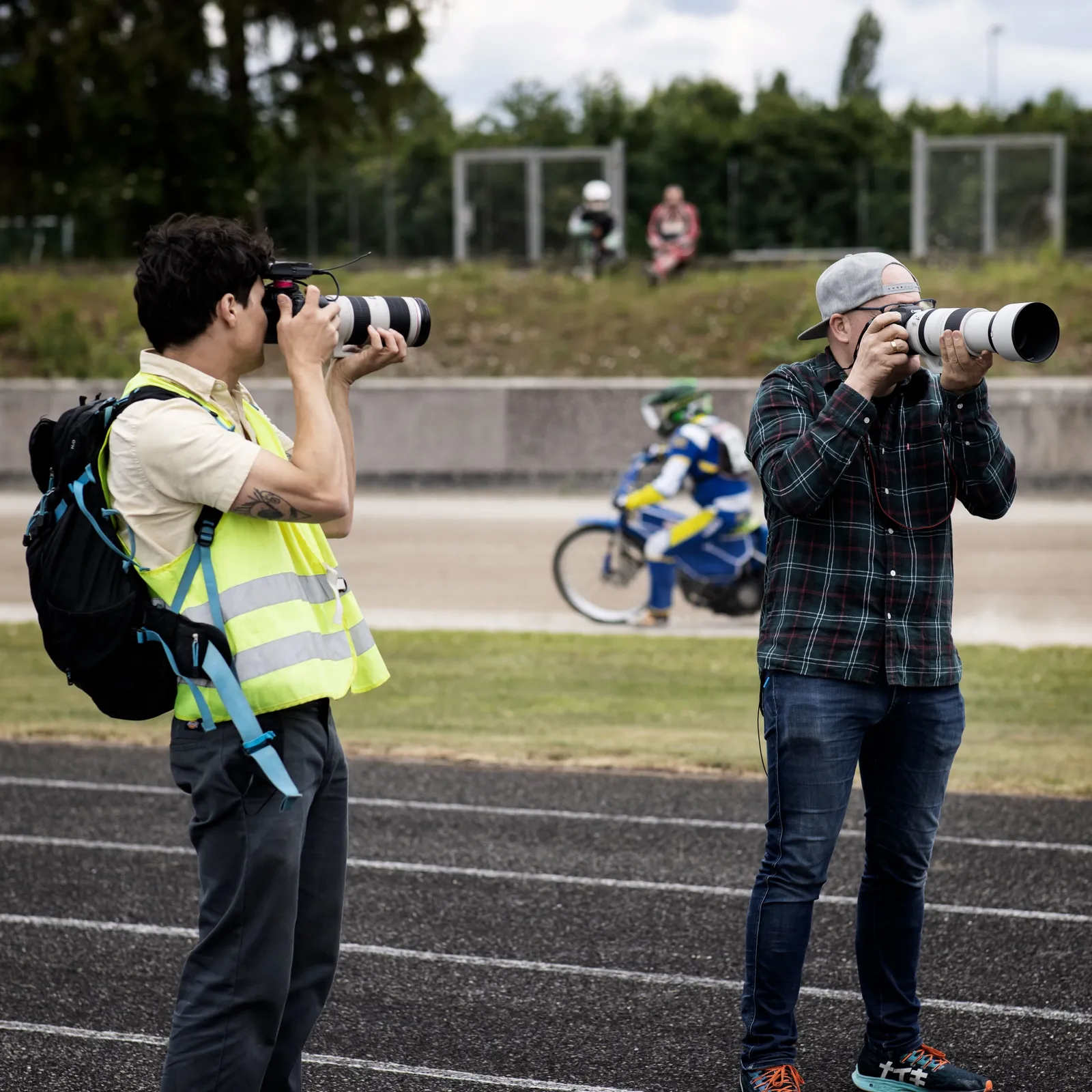 Canon RF 100-500 mm f4.5-7.1 L IS USM – slika 10