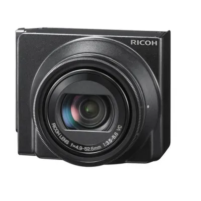 Ricoh P10 28-300mm F3.5-5.6 VC