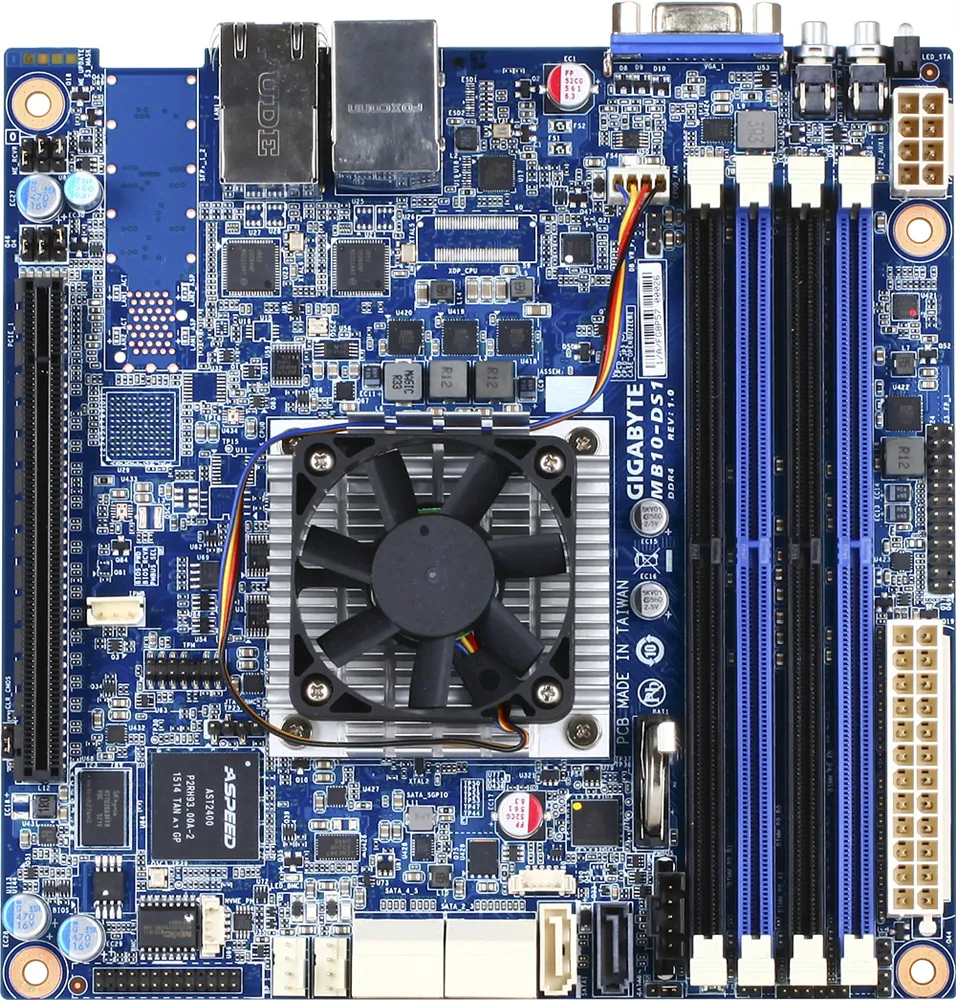 GIGABYTE MB10-DS1 motherboard – slika 4