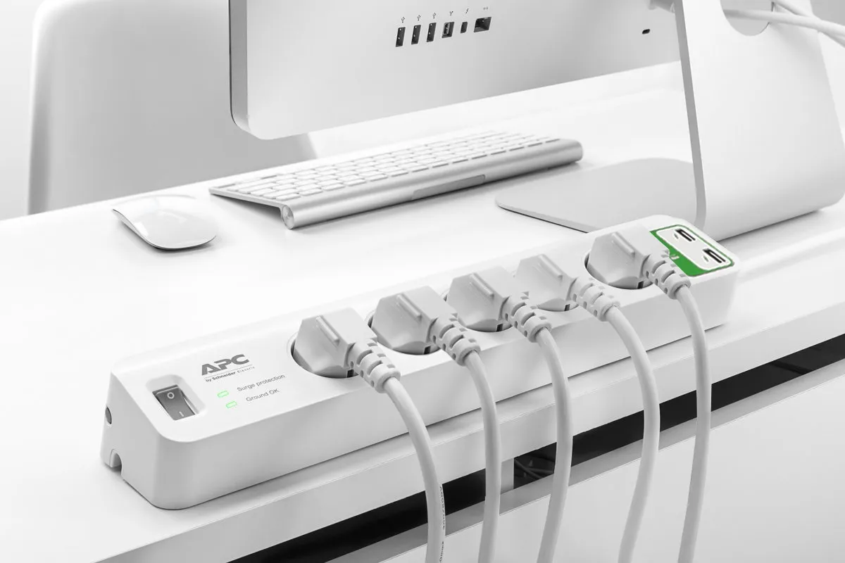 APC PM5U-GR surge protector – slika 3