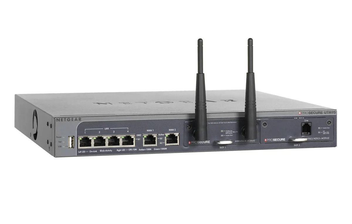 NETGEAR UTM9S + UTM9SWLSN + LIC 1J hardware firewall