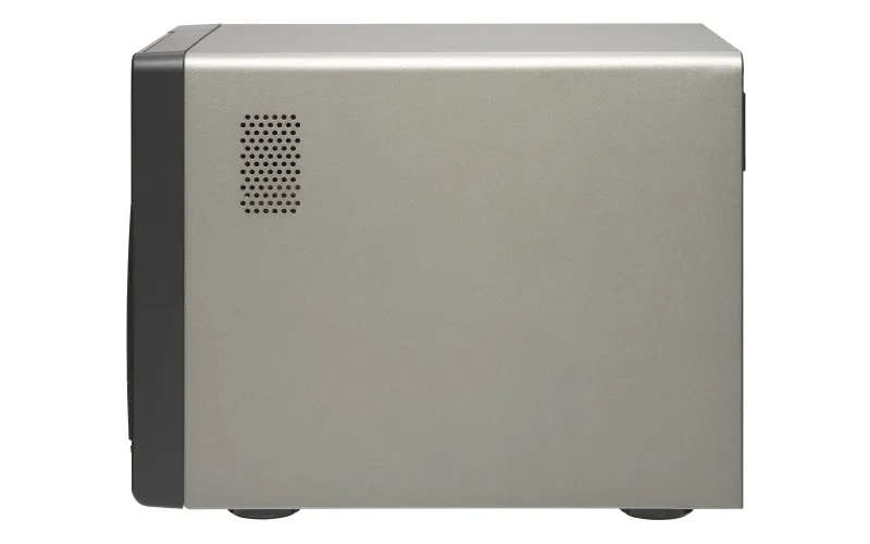 QNAP TVS-882ST – slika 5